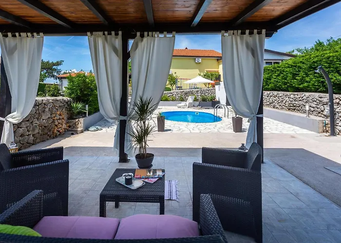Pet Friendly In Nyaraló *