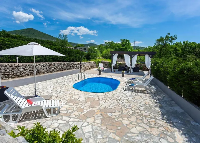 Pet Friendly In Krasica
