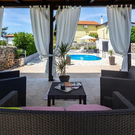 Holiday home Pet Friendly In Krasica With Jacuzzi *
