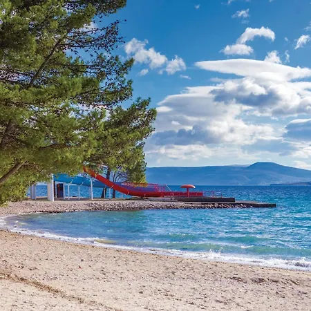 Pet Friendly In Krasica With Jacuzzi *